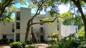 Villas by The Sea Three Bedroom Apartment - Jekyll Island