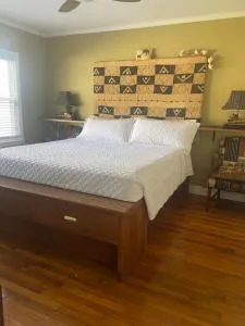 Cozy comfortable PRIVATE BEDROOMS - College Park