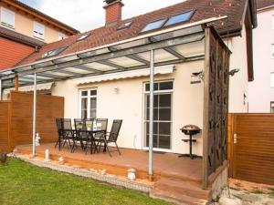 AusZeit Steiraland 1 mit privaten Garten überdachter Terrasse und Parken