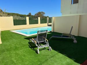 Casa piscina playa Barrosa Delfin 7