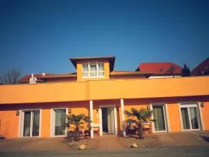 Villa Toscana - Unterdambach