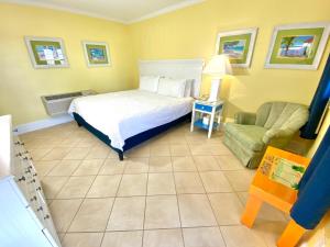 Studio room in Island Inn of Atlantic Beach