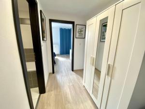 Two-room apartment with garage in the center