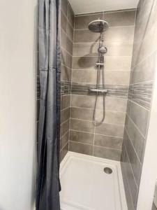 SUPER Studio Tout équipé WIFI 2PERS