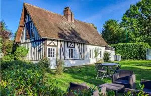 3 Bedroom Awesome Home In Normanville - 埃夫勒