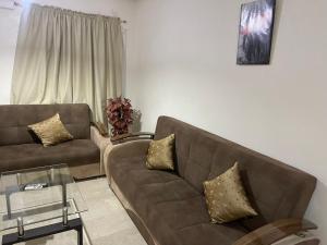 Appartement 27 au 4ème étage ( POUR FAMILLE )