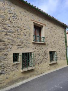 Maisons de vacances Confortable maison de village en pierre typique : Maison 1 Chambre