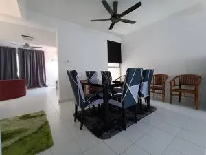 Khaleesi Afamosa Residency Homestay - Kampong Pulau Sebang