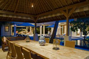 Siri Mendira Beach Villas