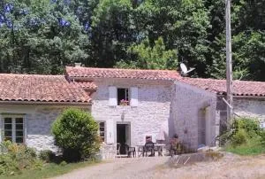 Gîte le Coumis 1370 - Burlats