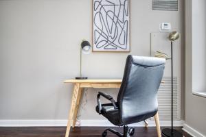 Streeterville Studio w Pool Gym nr Park CHI-581