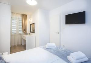 DIO DREAM (Inside Palace)