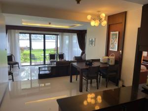 Stylish seaside Apartment on Laguna GOLF Course - 4hvězdičkové hotely ve městě pláž