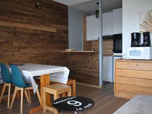 Appartements Studio Font-Romeu-Odeillo-Via, 1 piece, 4 personnes - FR-1-580-72 : photos des chambres