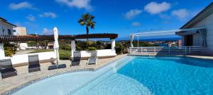 LLOGUER30 Els Ametllers luxury apartment