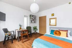 SuperApart Cieplarniana 44B - Zielonki