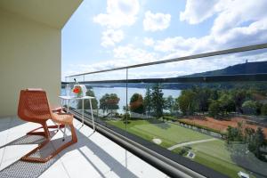 Suite with Balcony and Lake View room in Parkhotel Pörtschach
