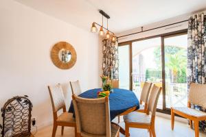 Appartements L'ANGE GARDIEN AP4269 by Riviera Holiday Homes : photos des chambres