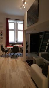 Home, far away from Home 2