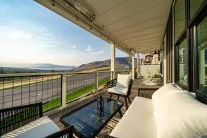 Live Laugh Chelan #136 - Brewster