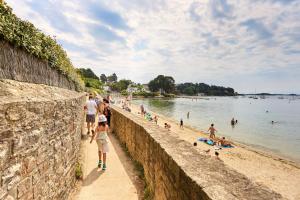 Villas Villa du Douanier Nature d'Exception Proche Centre Ville et Vue sur le Golfe du Morbihan : photos des chambres