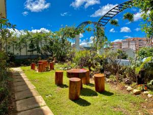 Phòng 3 Người Có Phòng Tắm Riêng (Triple Room with Private Bathroom)