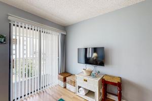 Plantation East #3326