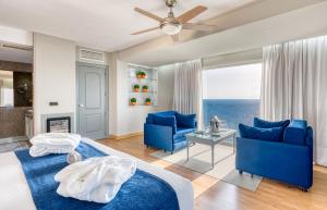 Junior Suite room in Playadulce Hotel
