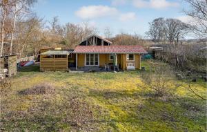 3 Bedroom Cozy Home In Martofte