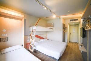 Hotels ibis budget Site du Futuroscope : photos des chambres