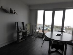 Appartement T2 face à la mer, 4 couchages, Les Sables dOlonne - Proche plage et marché - FR-1-325-9