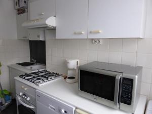 Appartement T2 face à la mer, 4 couchages, Les Sables dOlonne - Proche plage et marché - FR-1-325-9