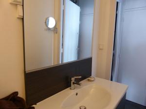Appartement T2 face à la mer, 4 couchages, Les Sables dOlonne - Proche plage et marché - FR-1-325-9