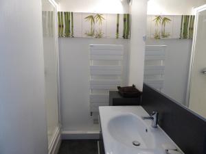 Appartement T2 face à la mer, 4 couchages, Les Sables dOlonne - Proche plage et marché - FR-1-325-9