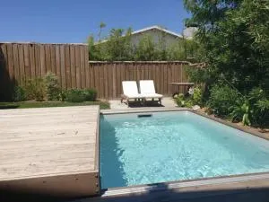 Villa Boisée avec Piscine et Jardin, Proche Commerces et Plage, WiFi Inclus à Arcachon - FR-1-374-55 - 阿卡雄