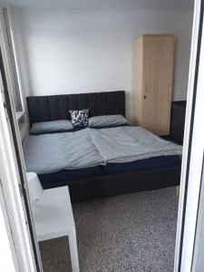 MK Apartments Delmenhorst 2 - Free Parking - nähe HBF - bis zu 4 Personen - Rethorn