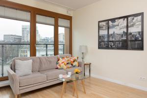 Niemcewicza Pet-Friendly Apartment by Noclegi Renters
