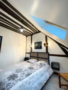 Maisons de vacances Pleasant Norman house 15 minutes from the beach of Cabourg : photos des chambres