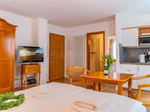 Apartment Stolzenfels-1 by Interhome