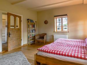 Apartment Dat Litsche Hus-1 by Interhome