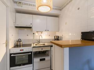 Apartment Le Palma-2 by Interhome