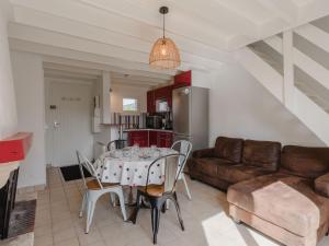 Maisons de vacances Holiday Home Le Clos du Golf-13 by Interhome : photos des chambres