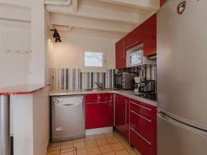 Maisons de vacances Holiday Home Le Clos du Golf-13 by Interhome : photos des chambres