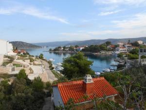 Apartment in Razanj with sea view, terrace, air conditioning, WiFi 5150-2 