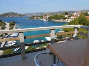 Apartment in Razanj with sea view, balcony, air conditioning, WiFi 5150-3