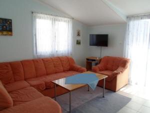 Apartment in Rogoznica with sea view, balcony, air conditioning, WiFi 5153-3