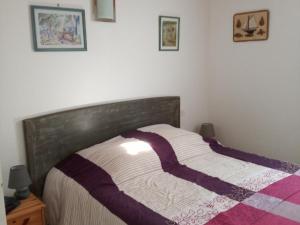 Maisons de vacances Maison Vendeenne avec Piscine Privee, Proche Plages et Commerces - FR-1-476-27 : photos des chambres