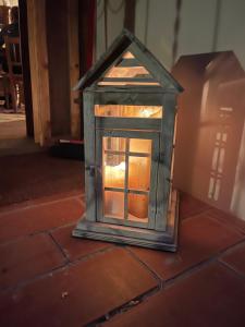 Chalet Leonard House in the wood