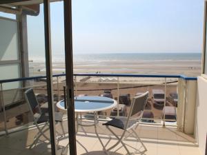 Appartements Appartement Fort-Mahon-Plage, 2 pieces, 4 personnes - FR-1-482-27 : photos des chambres