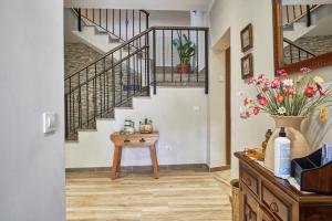 Cosy House in San Bartolomé de Pinares with Mountain View